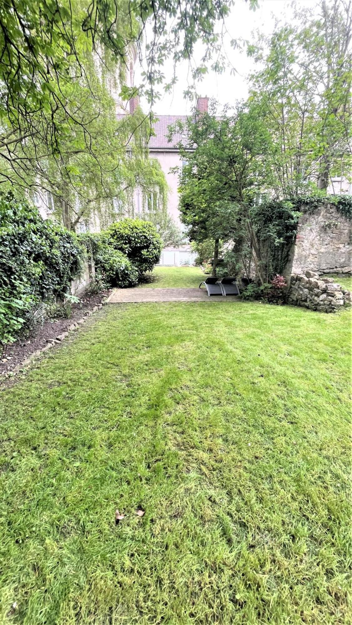 Apartmán Au Jardin De La Basilique Boulogne-sur-Mer Exteriér fotografie